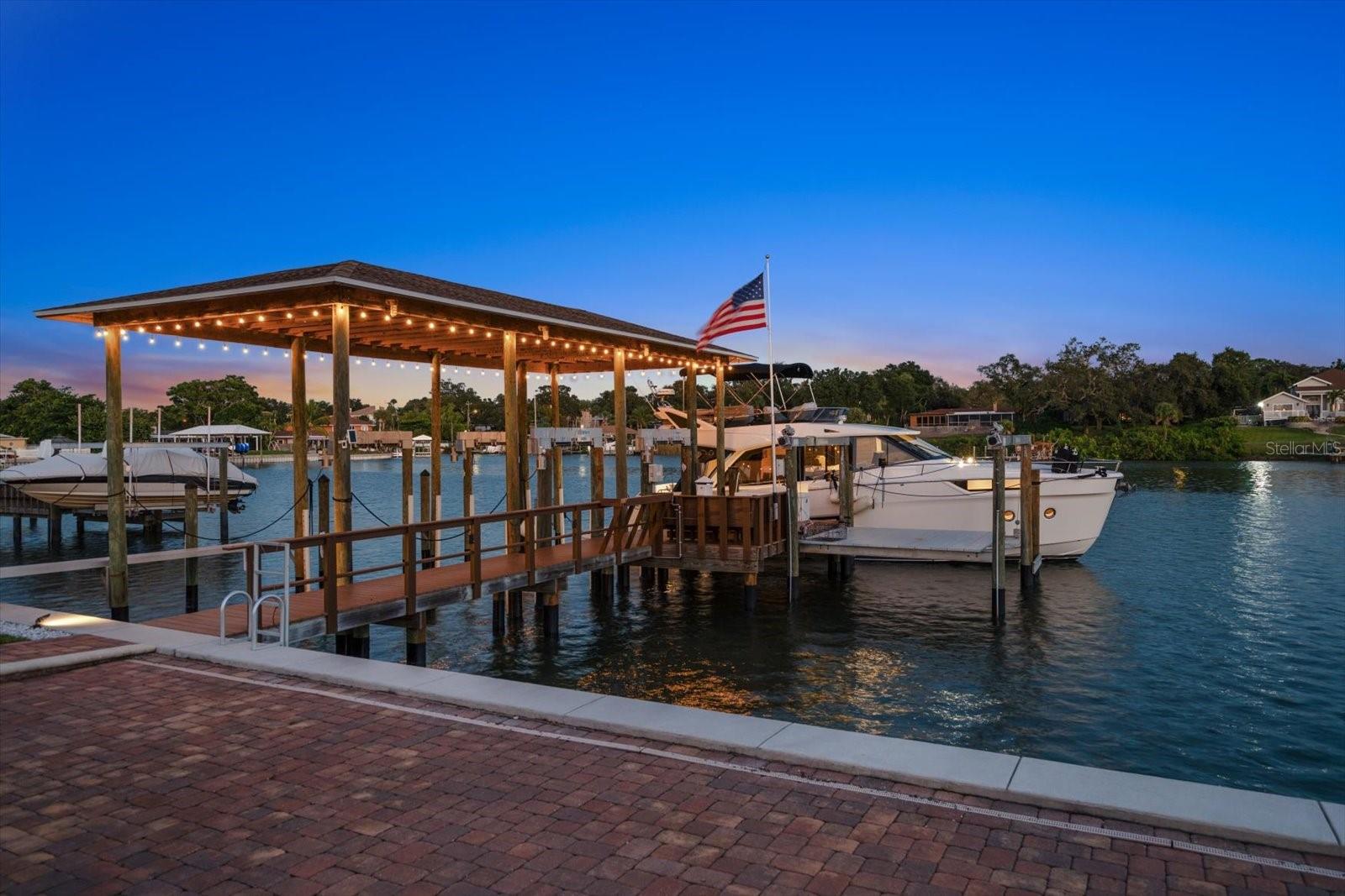 HARBOR BLUFFS SEC 5 2ND PT REP - Residential