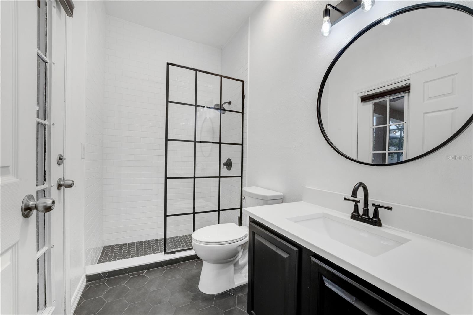 JOHNS LANDING PH 02 48 138 - Residential