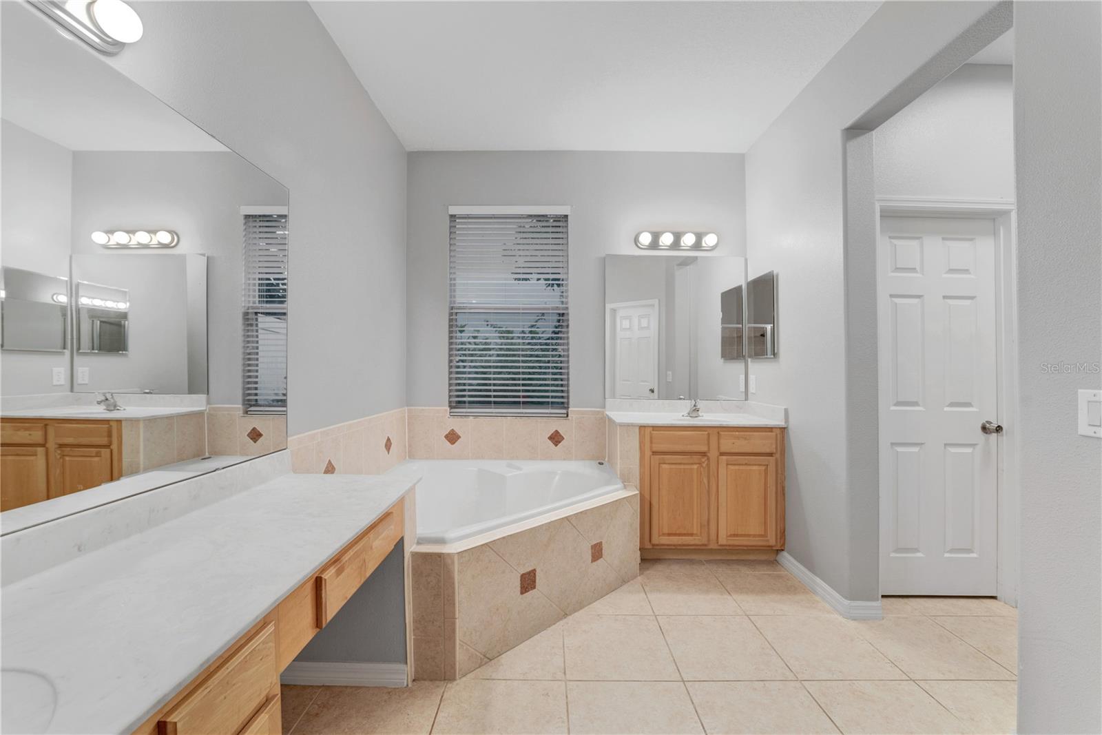 JOHNS LANDING PH 02 48 138 - Residential