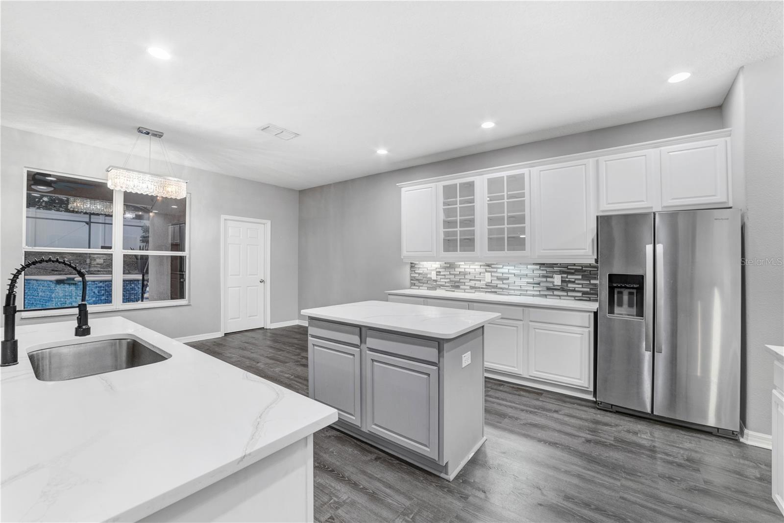 JOHNS LANDING PH 02 48 138 - Residential