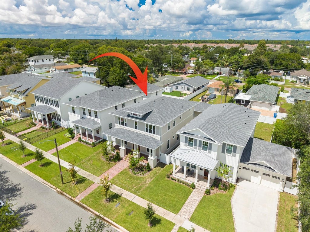 Photo of 455 47th Avenue N, St Petersburg, FL 33703 (MLS # TB8546506)