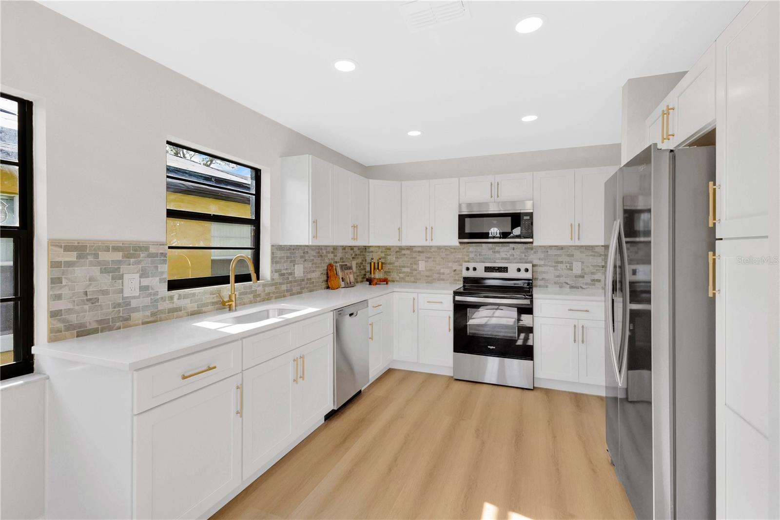 MONTEGO BAY - Residential