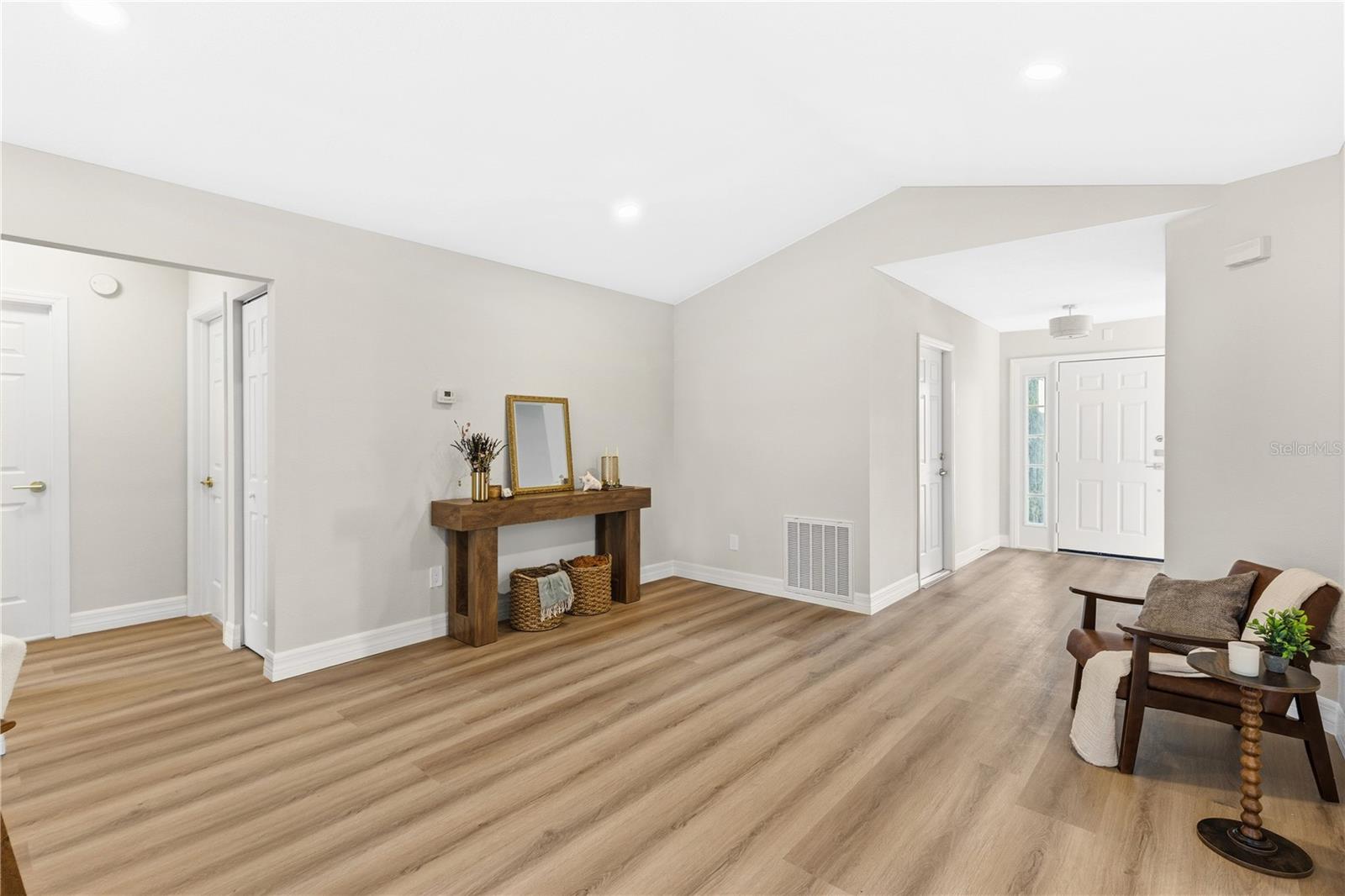 MONTEGO BAY - Residential