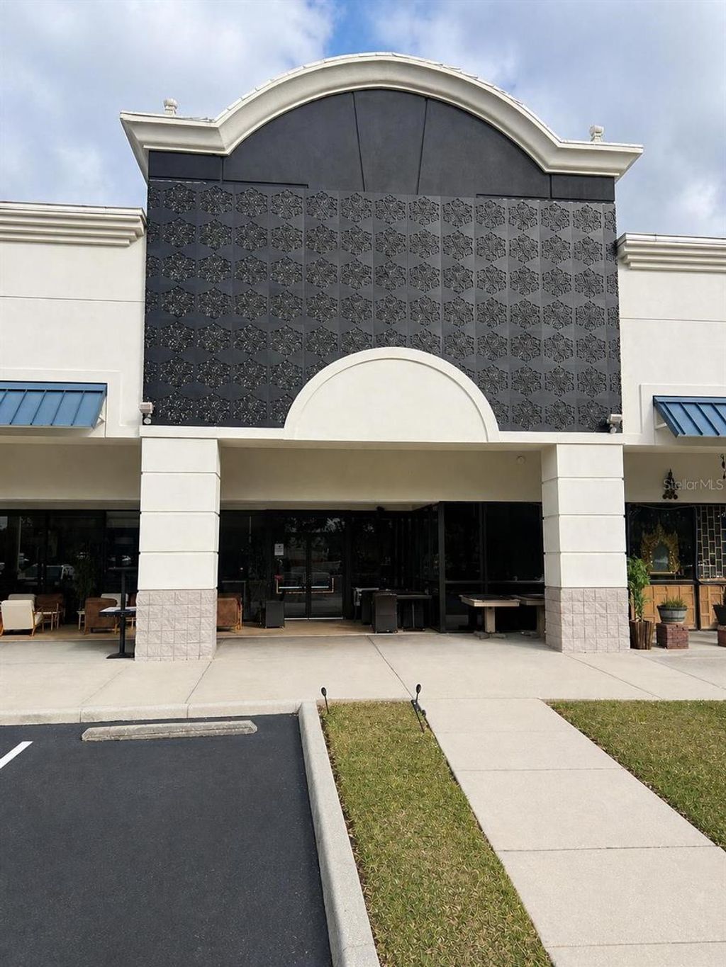 Photo of 11025 International Dr, Orlando, FL 32821 (MLS # O6402688)