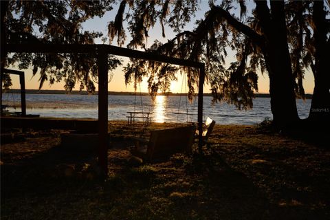 Photo of 25144 NE 140th Loop, Fort Mccoy, FL 32134 (MLS # OM716027)