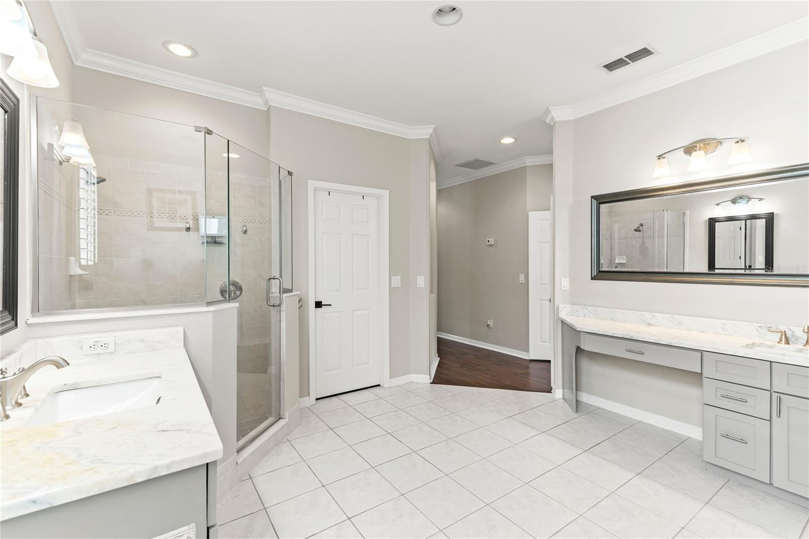 LONGWOOD CLUB - Residential