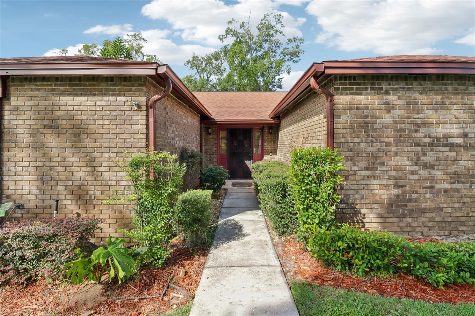 ERROL ESTATE - Residential
