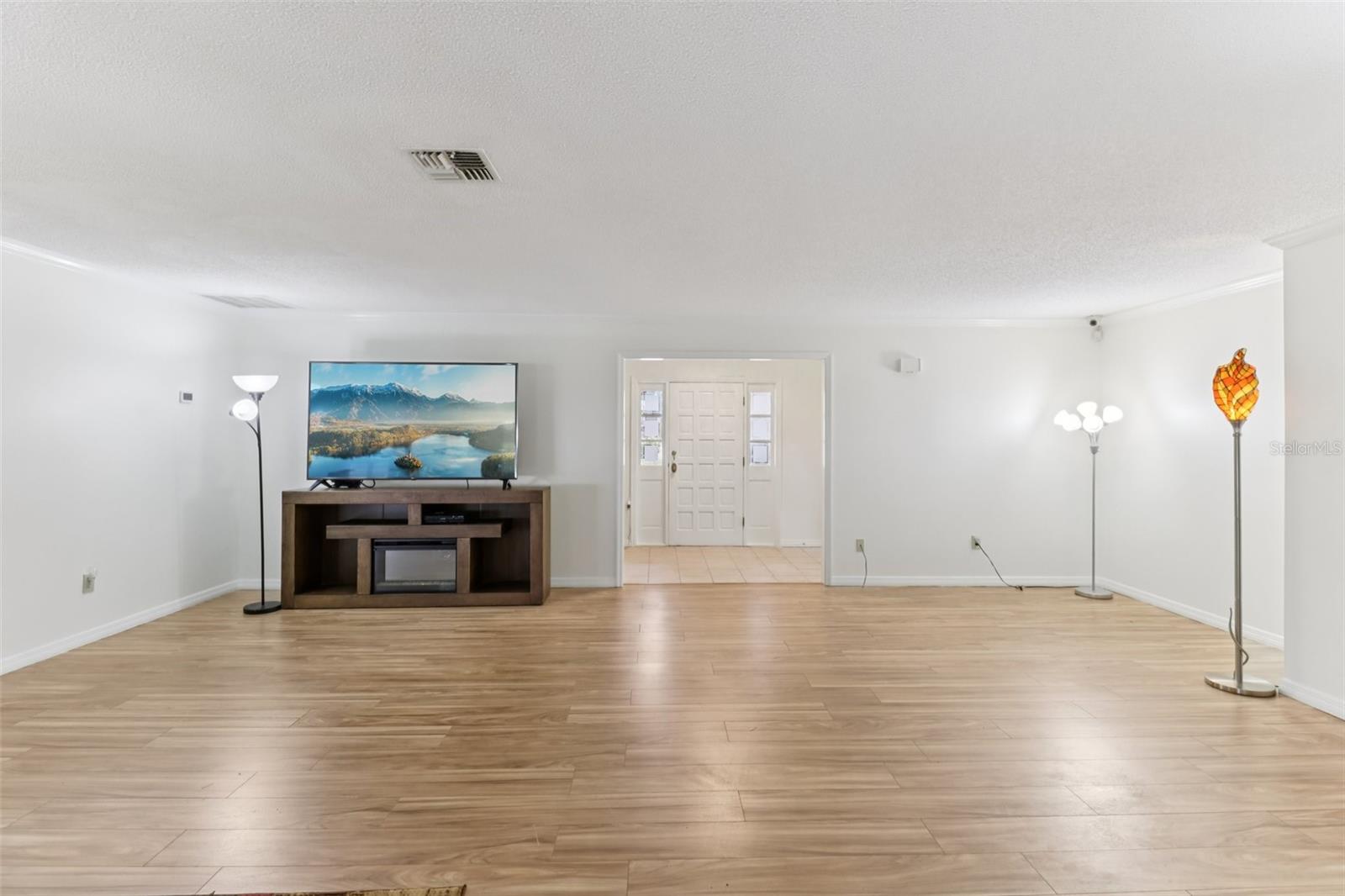 ERROL ESTATE - Residential
