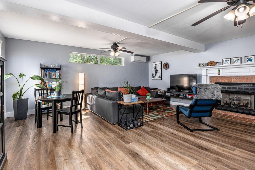 Photo of 601 NW 34th Terrace, Gainesville, FL 32607 (MLS # GC534446)