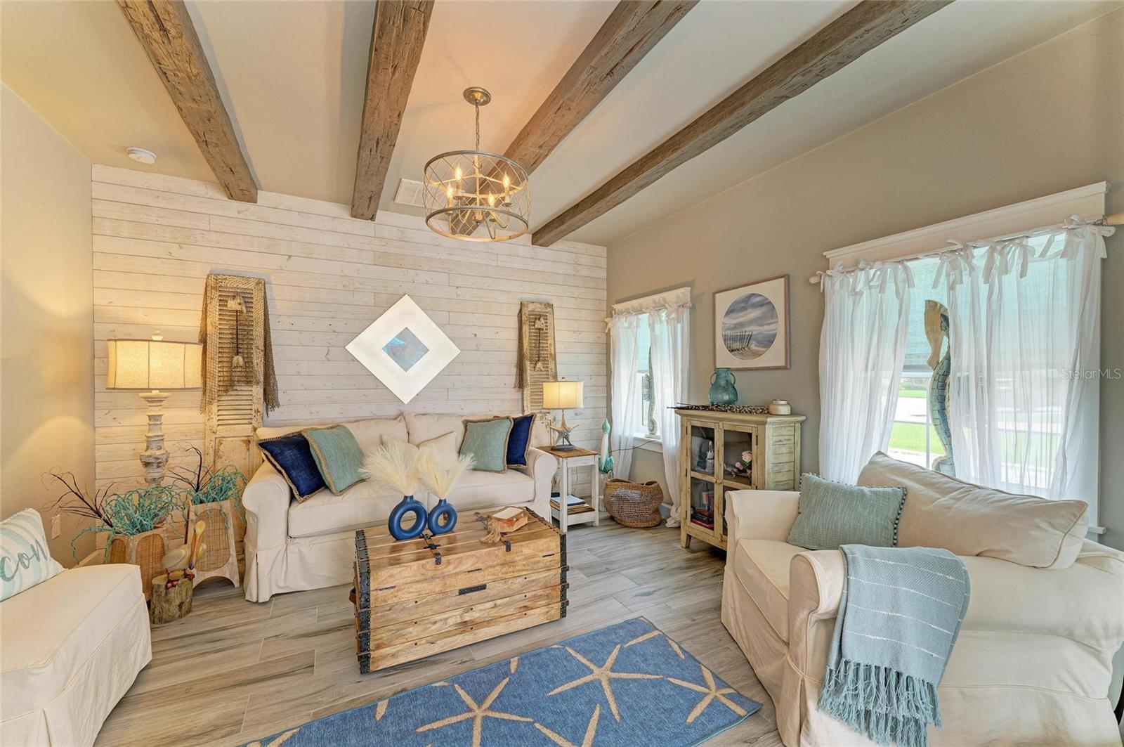 THORNTON CRK MOTORCOACH RESIDENCE - Residential