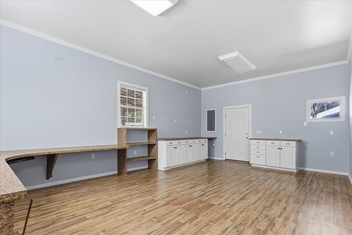 G M WHETSTONE ESTATE ADD TO H S - Residential