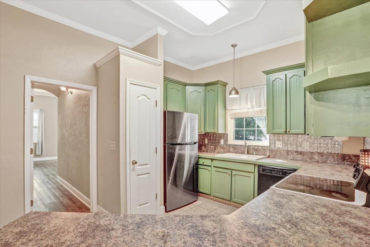 G M WHETSTONE ESTATE ADD TO H S - Residential