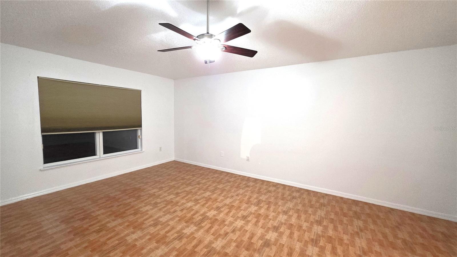 DELTONA LAKES UNIT 36 - Residential Lease