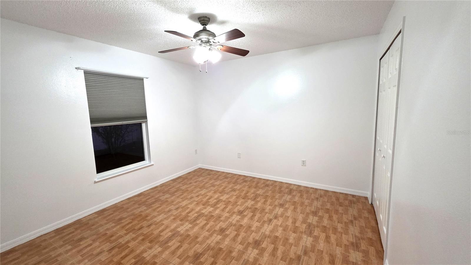 DELTONA LAKES UNIT 36 - Residential Lease