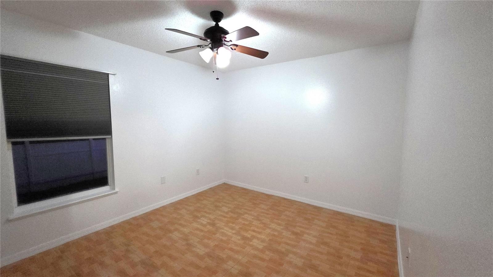 DELTONA LAKES UNIT 36 - Residential Lease