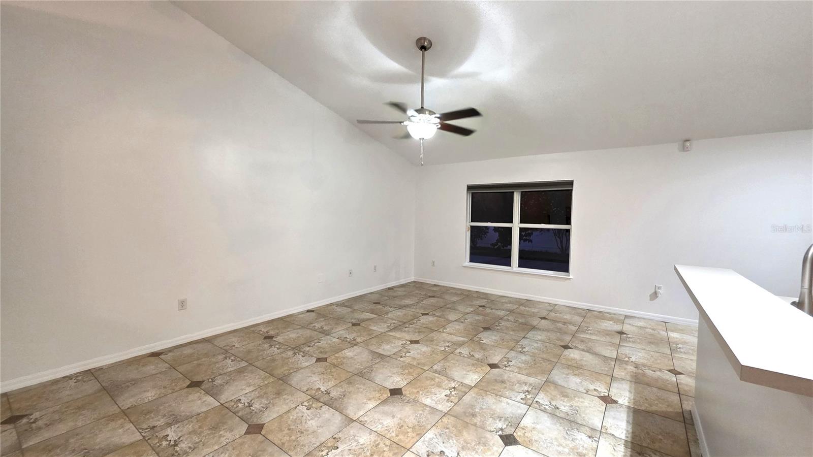 DELTONA LAKES UNIT 36 - Residential Lease