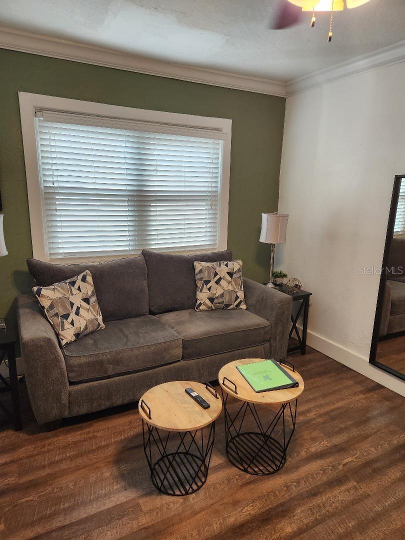 DAVIS ISLANDS PB10 PG52 TO 57 - Residential Income