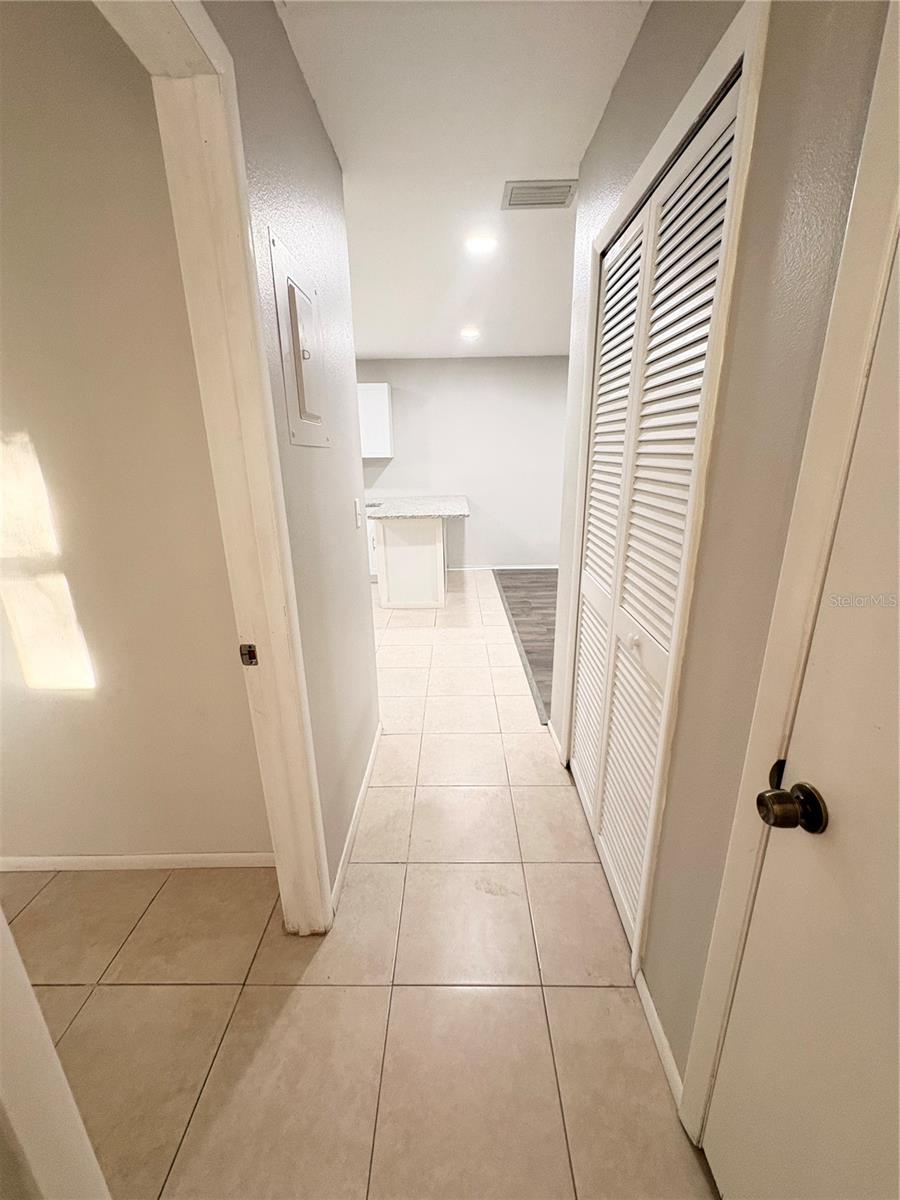 WOODTRAIL CONDO - Residential Lease