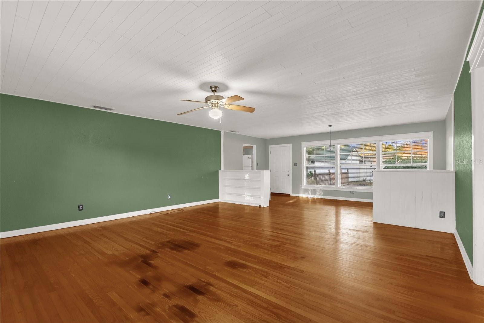 OAKLAND SHORES - Residential