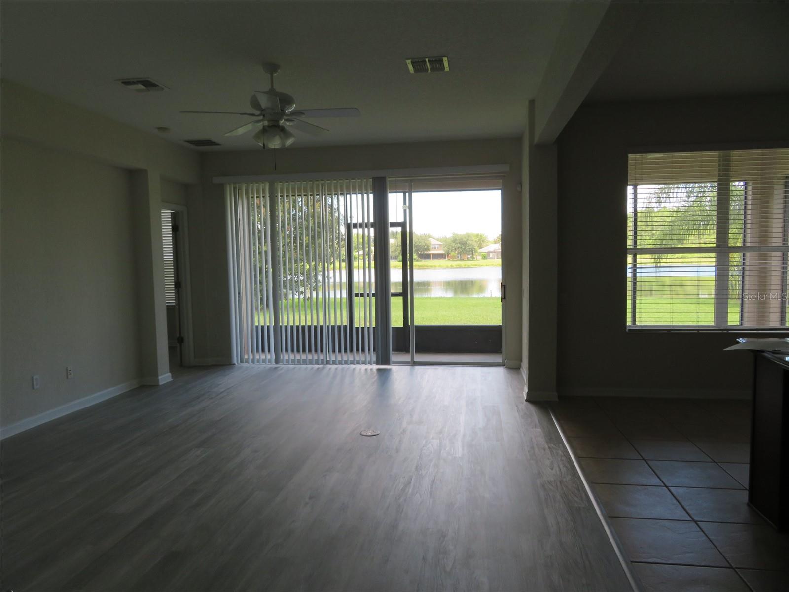 LAKE SAWYER SOUTH PH 01 - Residential Lease