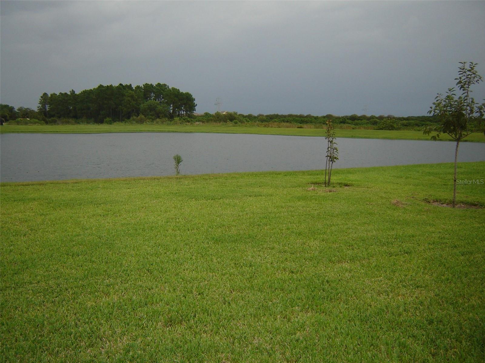 LAKE SAWYER SOUTH PH 01 - Residential Lease