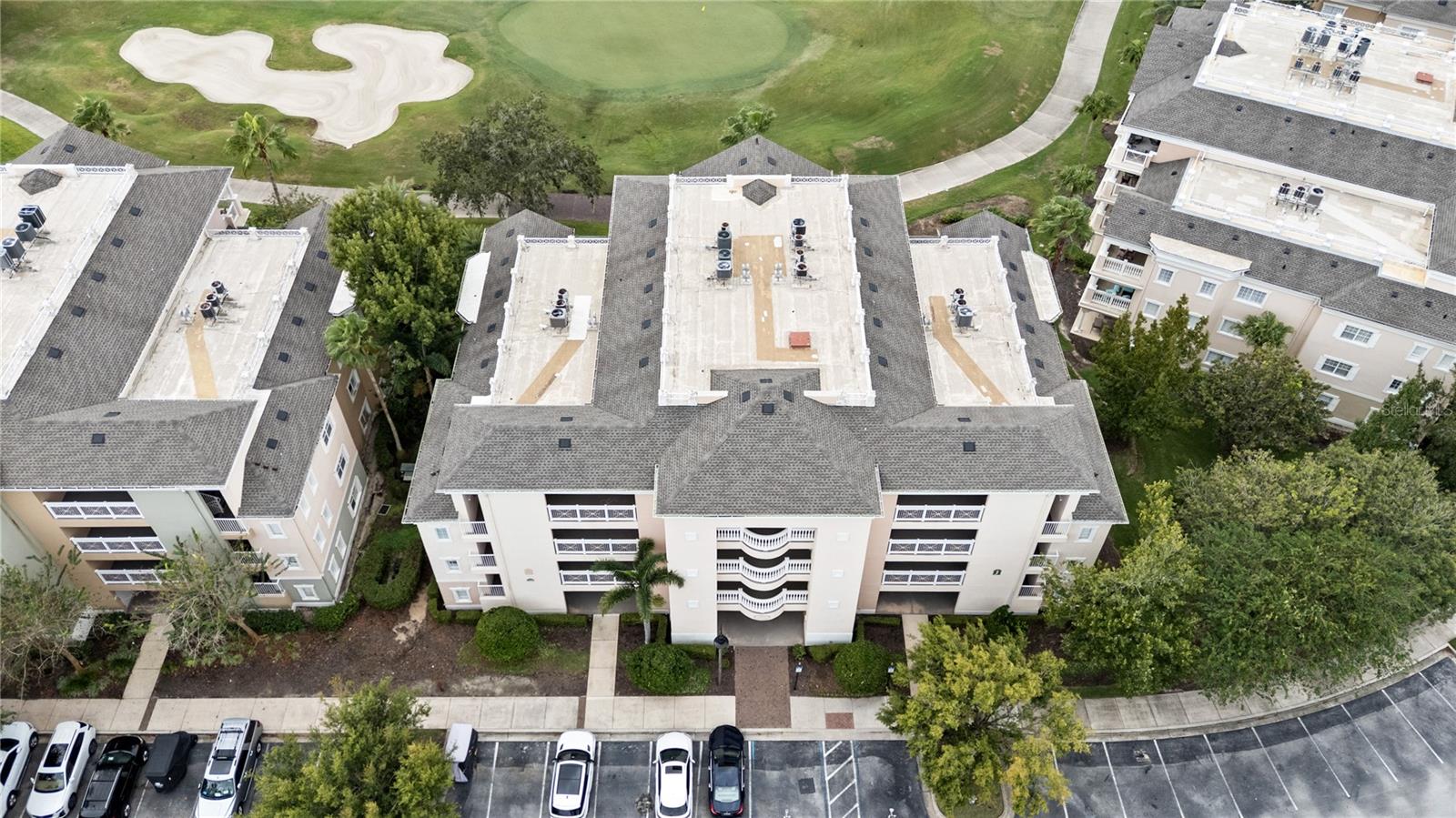 CENTRE COURT RIDGE CONDO PH 10 BLDG J - Residential Lease