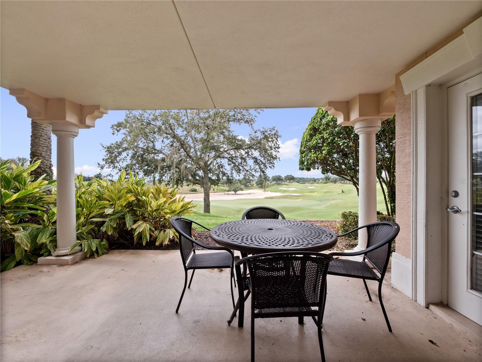 CENTRE COURT RIDGE CONDO PH 10 BLDG J - Residential Lease