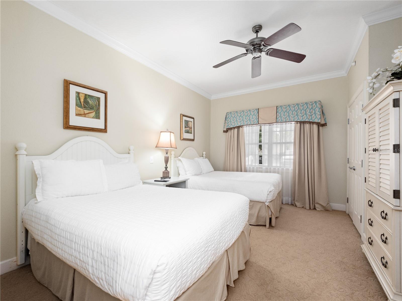 CENTRE COURT RIDGE CONDO PH 10 BLDG J - Residential Lease