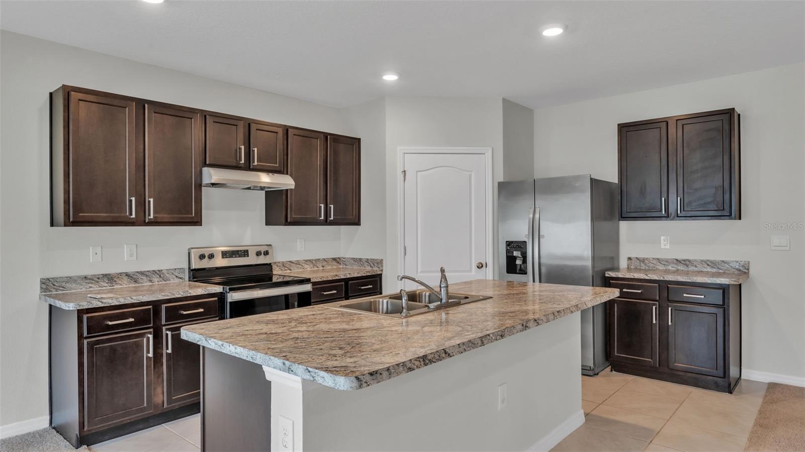 SQUIRES GROVE PH 2 - Residential