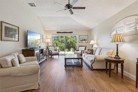 Tiny photo for 5853 Princess Caroline Place, Leesburg, FL 34748 (MLS # G5119124)