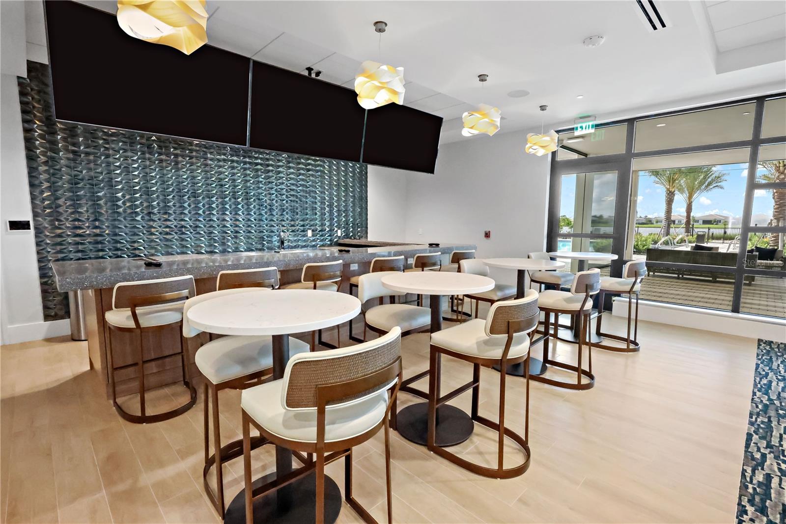 TELARO AT SOUTHERN GROVE - Residential