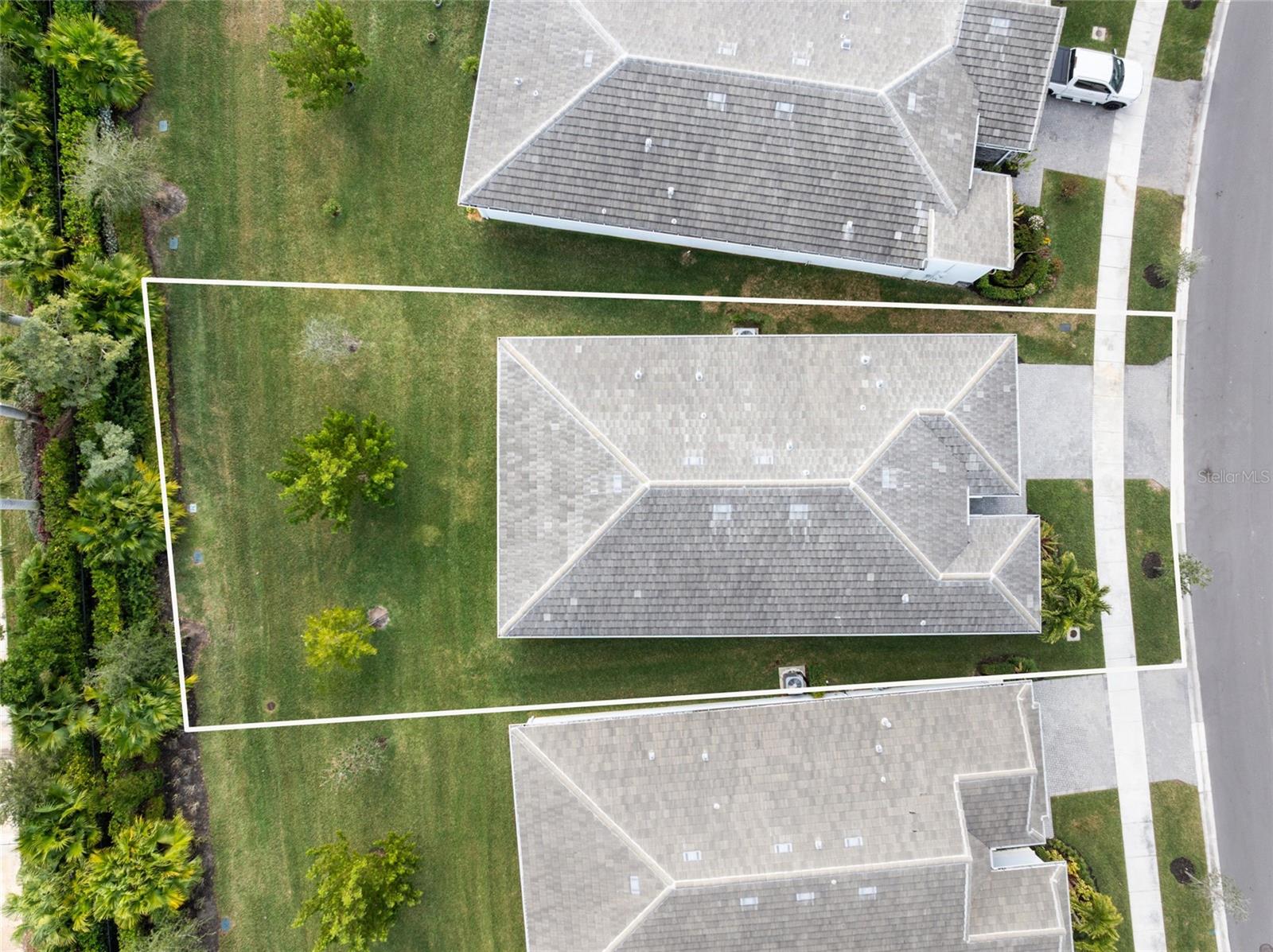 TELARO AT SOUTHERN GROVE - Residential