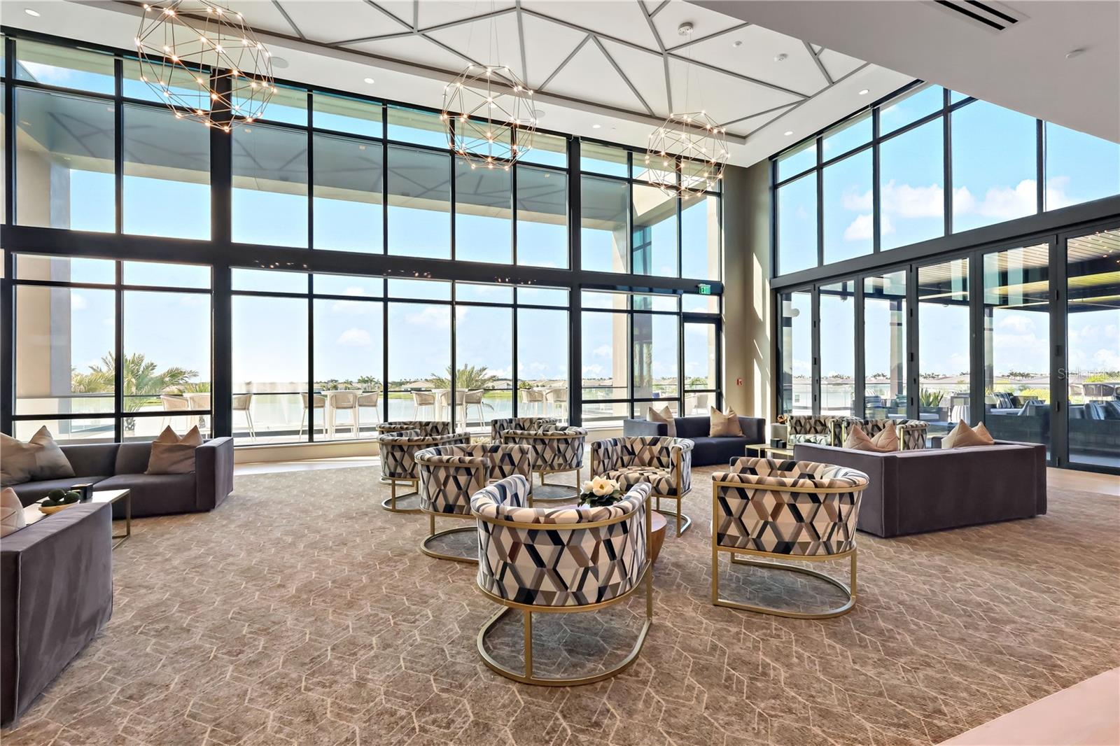 TELARO AT SOUTHERN GROVE - Residential