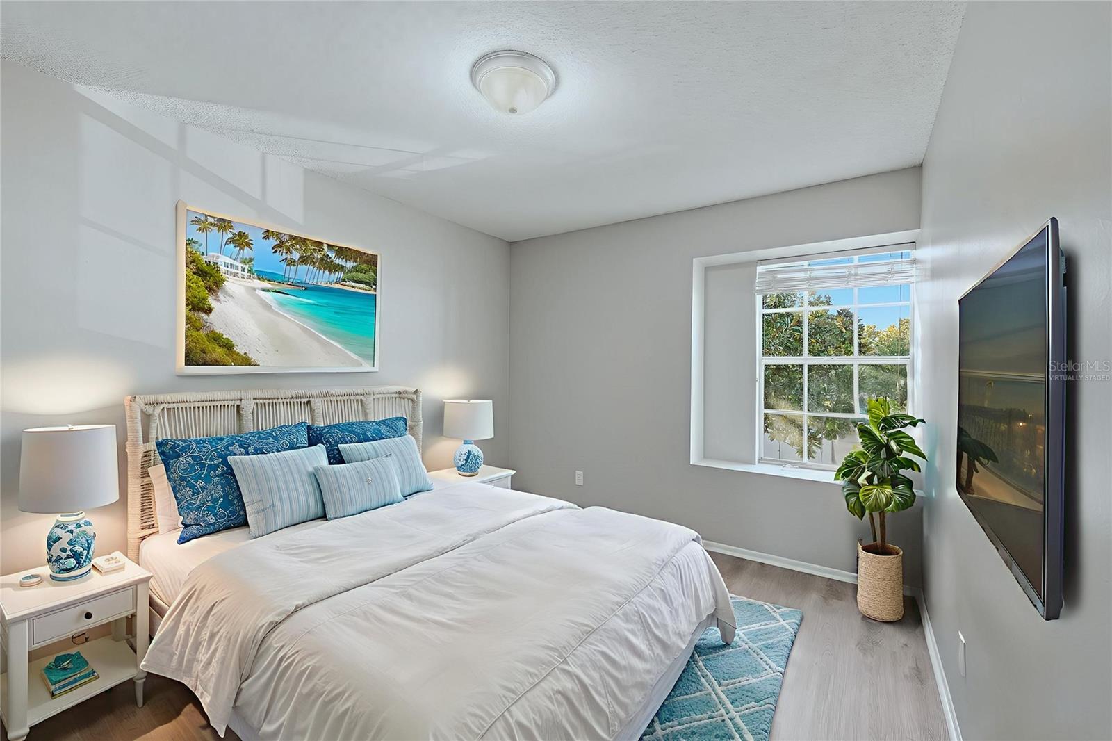 WEKIVA RESERVE UNIT 4 - Residential