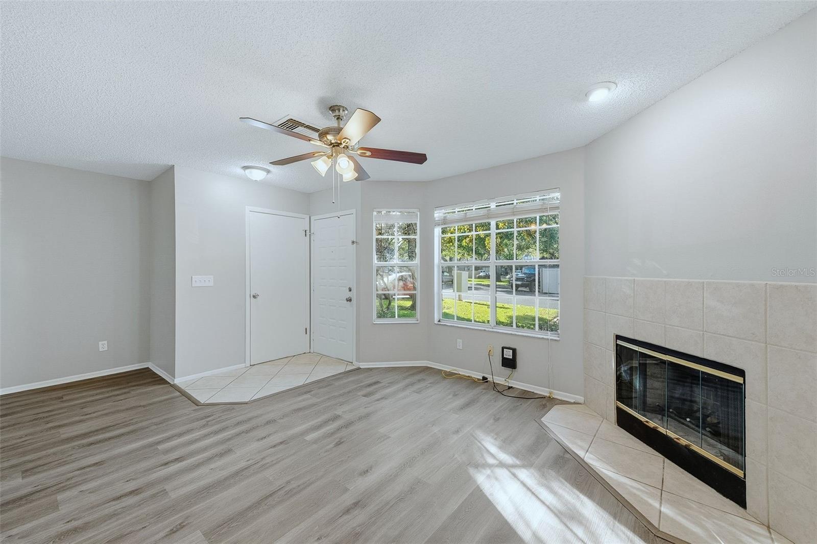 WEKIVA RESERVE UNIT 4 - Residential