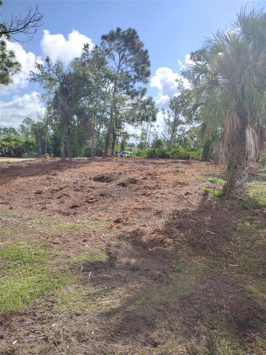 PORT CHARLOTTE SEC 053 - Land