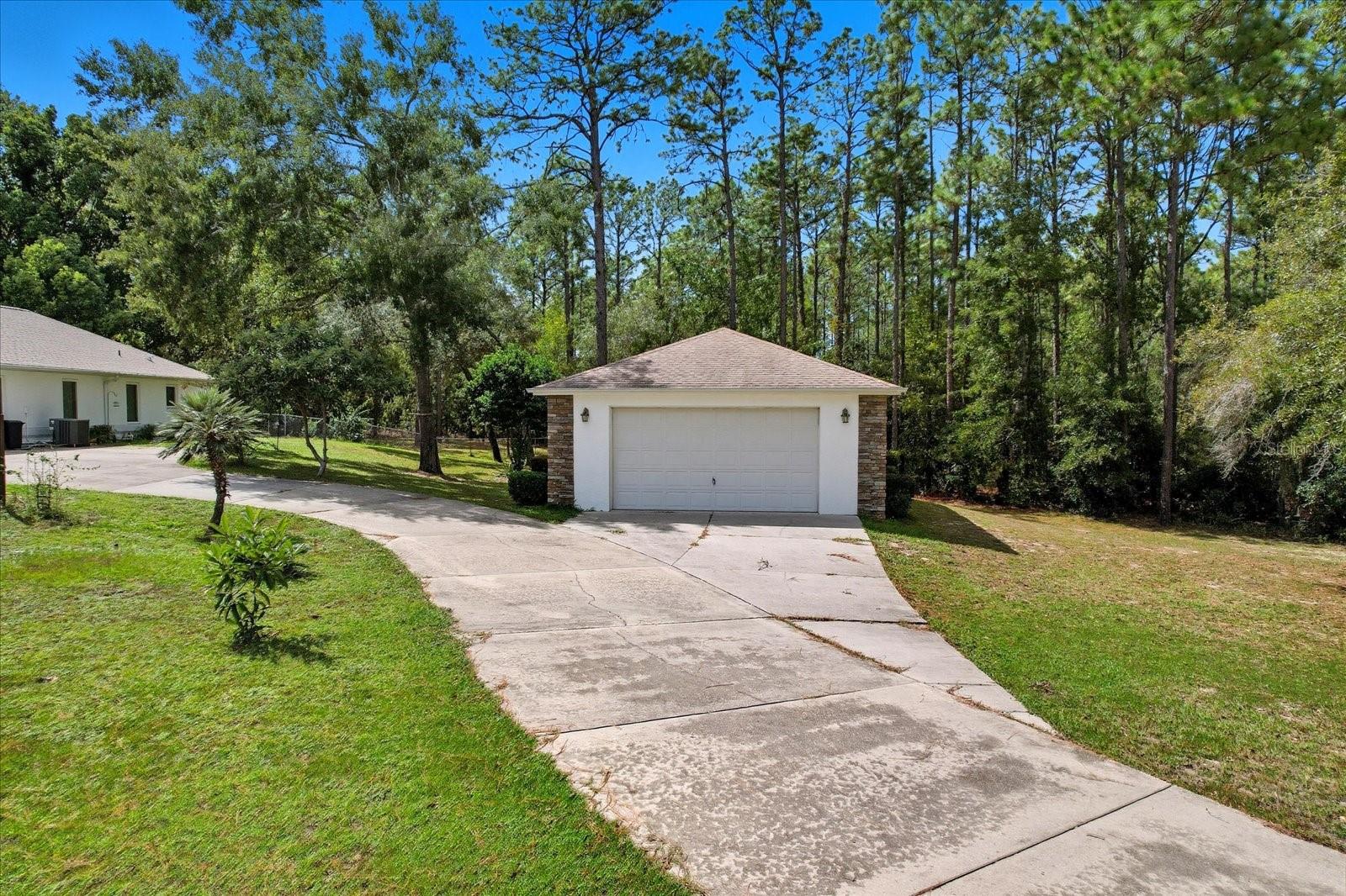 PINE RIDGE UNIT 03 - Residential