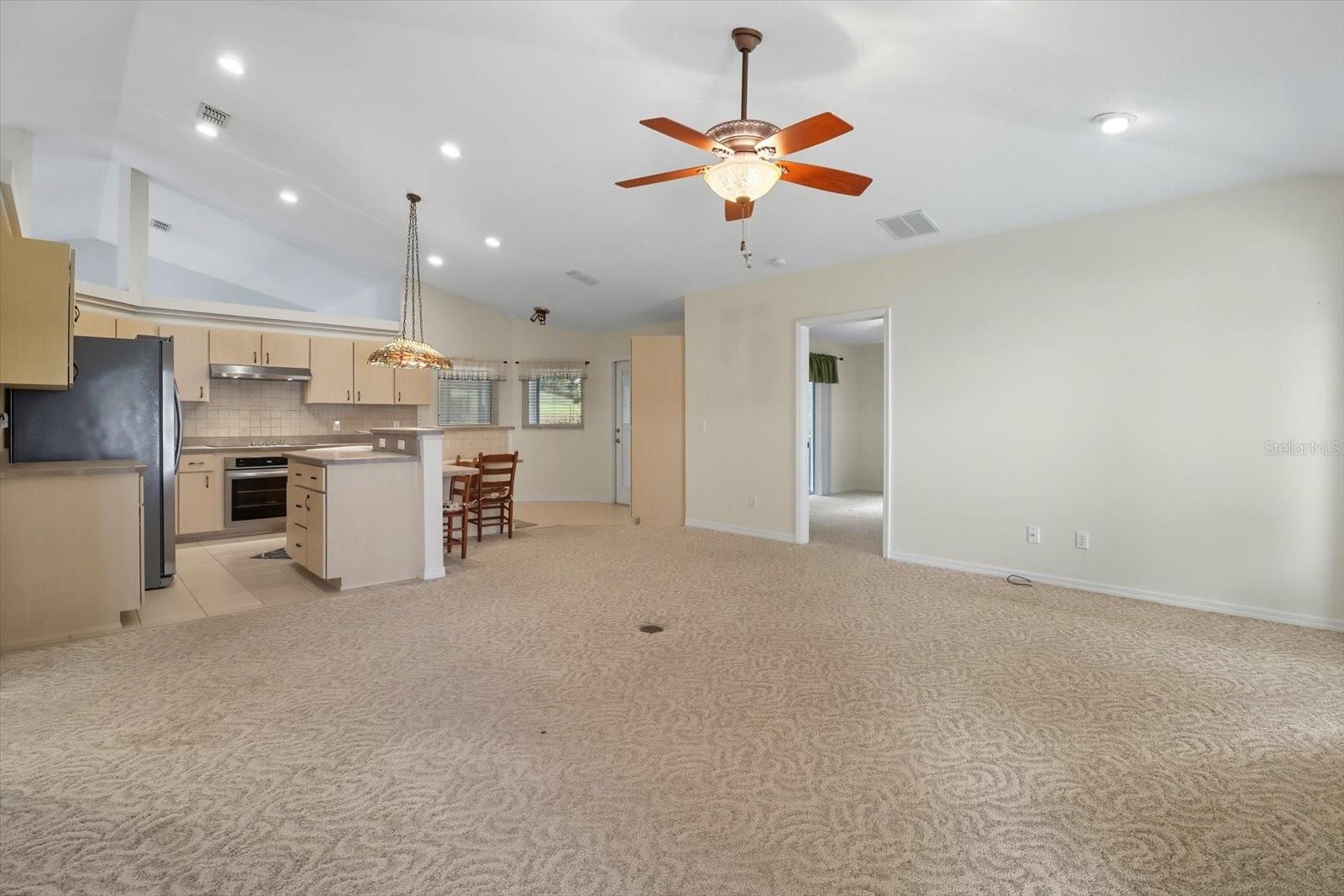 PINE RIDGE UNIT 03 - Residential