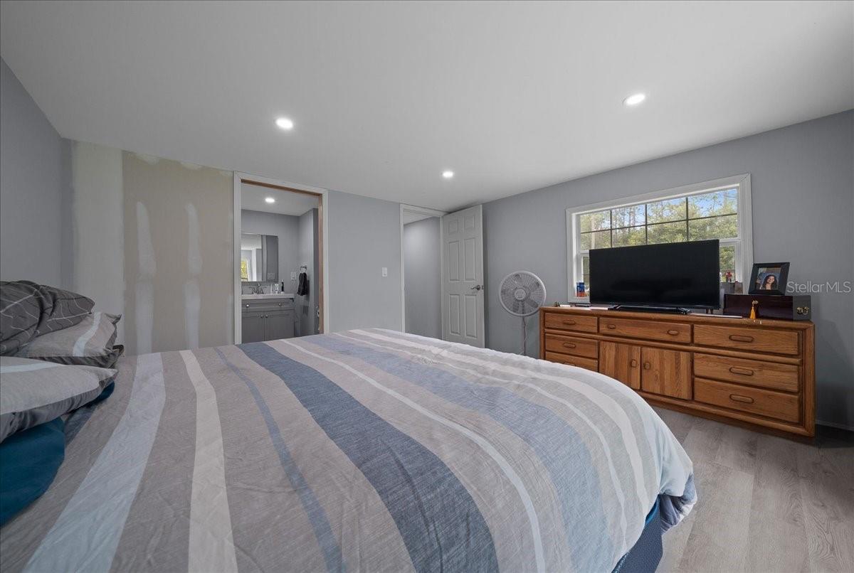 NEIGHBORHOOD 8449 - Residential