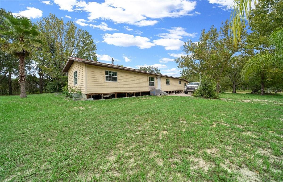 NEIGHBORHOOD 8449 - Residential