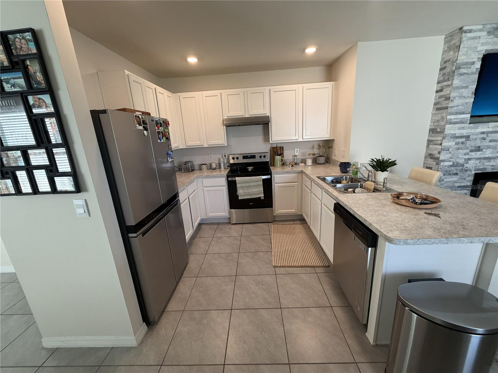 RIVERBEND AT CAMERON HEIGHTS PHASE 3 - Residential