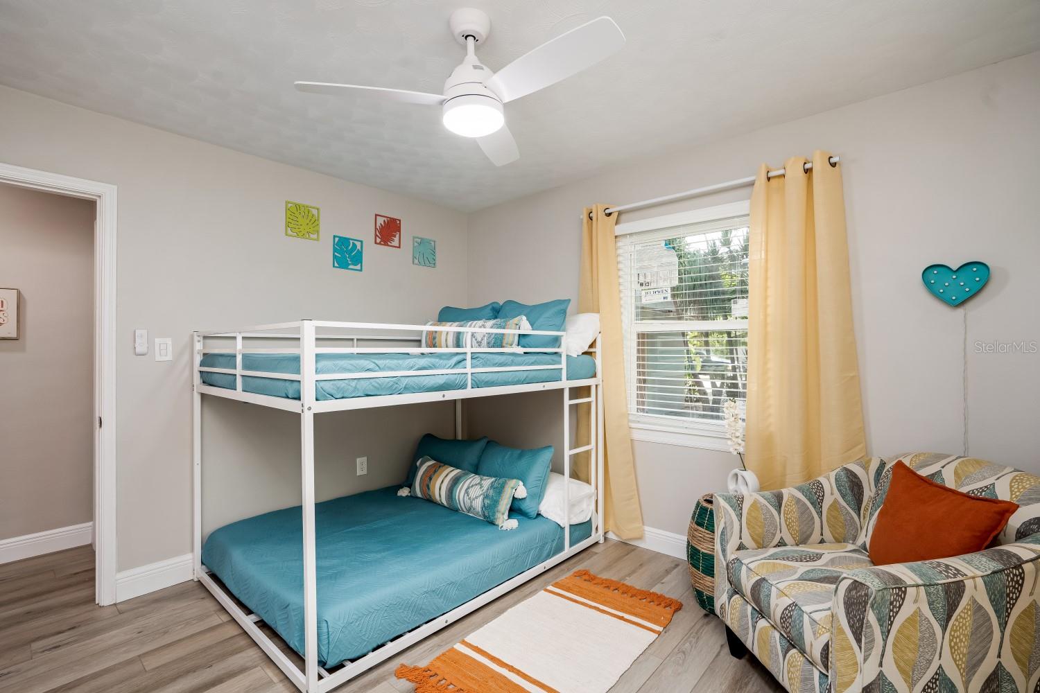 S V HARRIS - Residential Lease