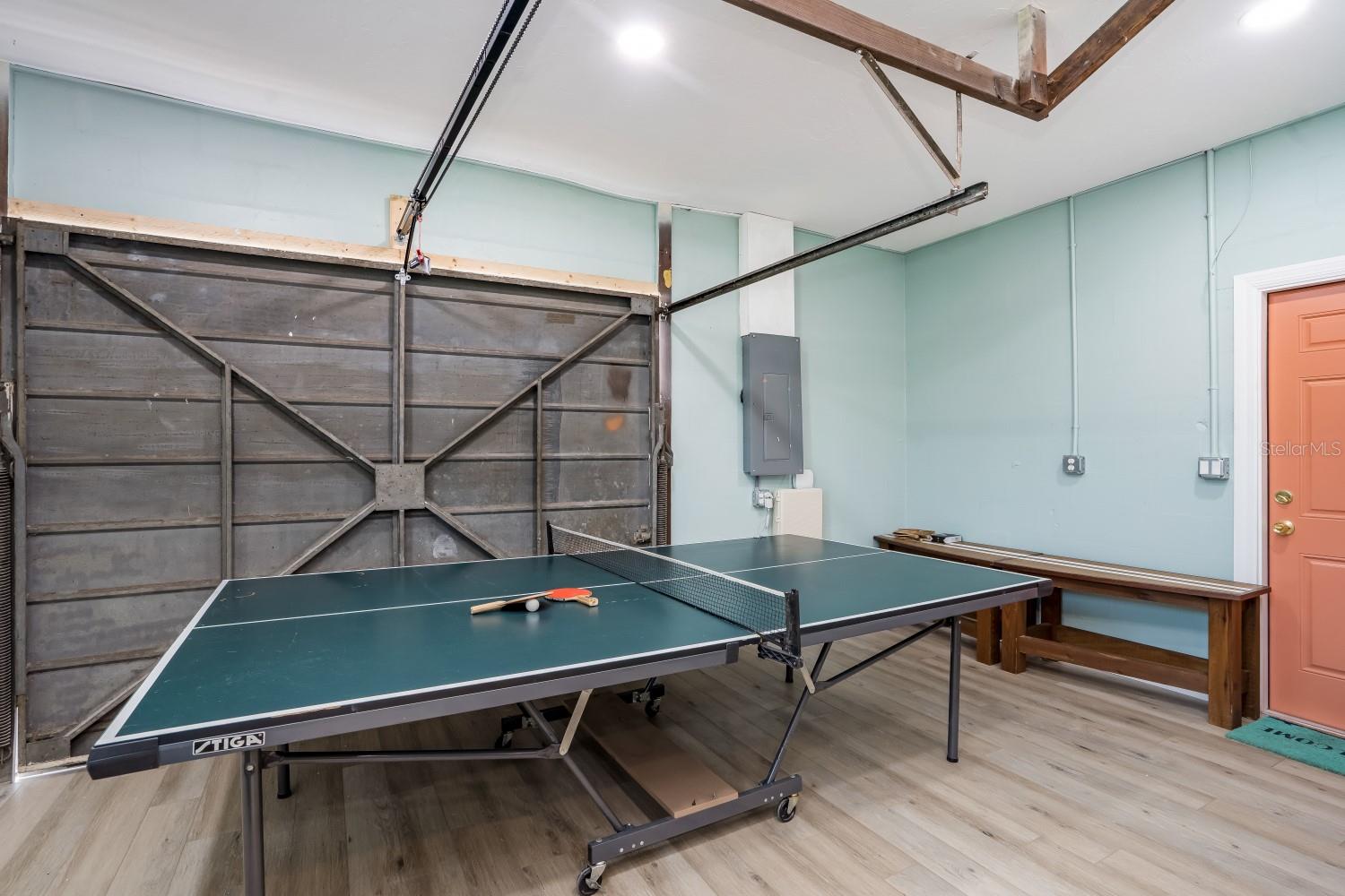 S V HARRIS - Residential Lease