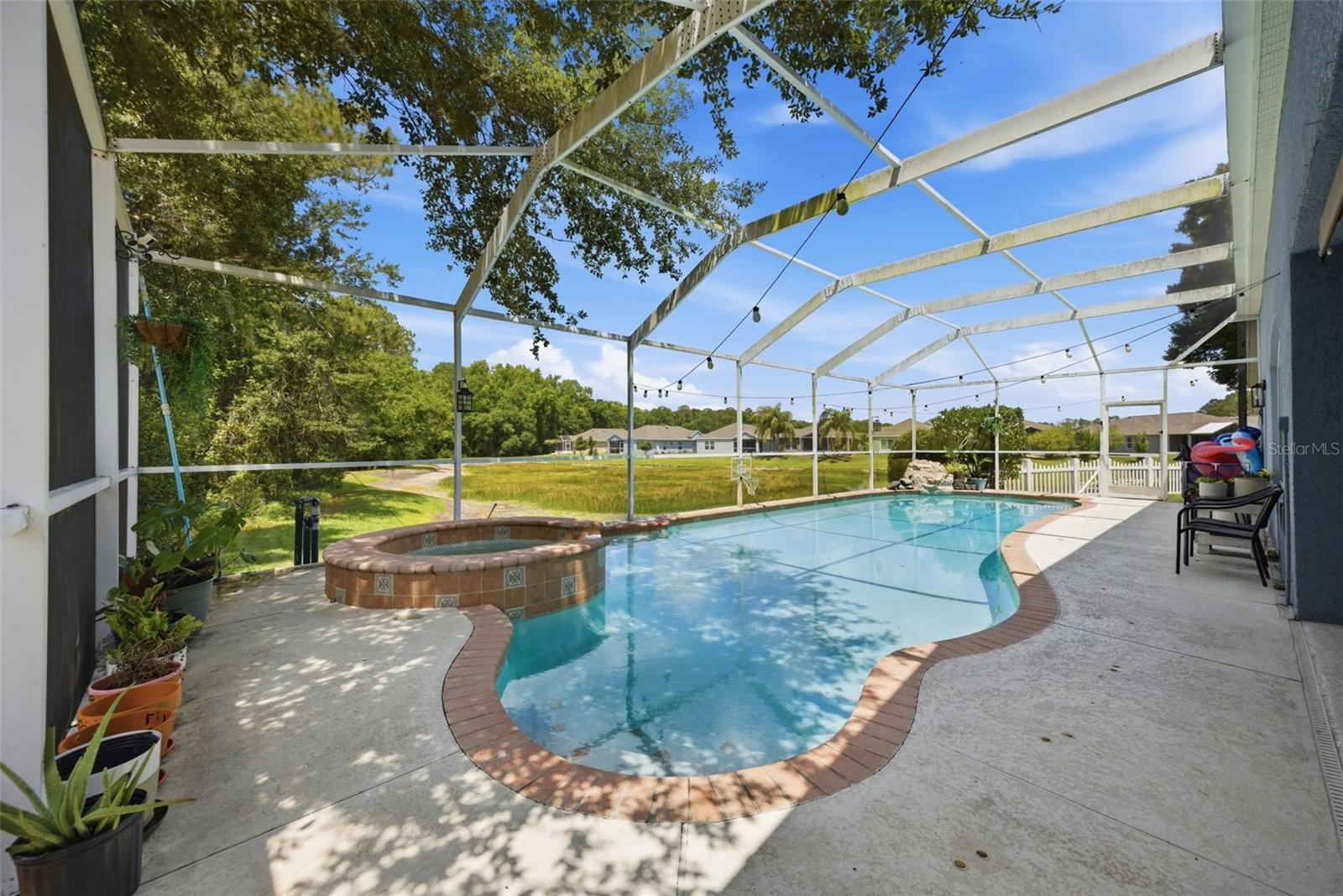 LEXINGTON OAKS VILLAGE 27 - Residential