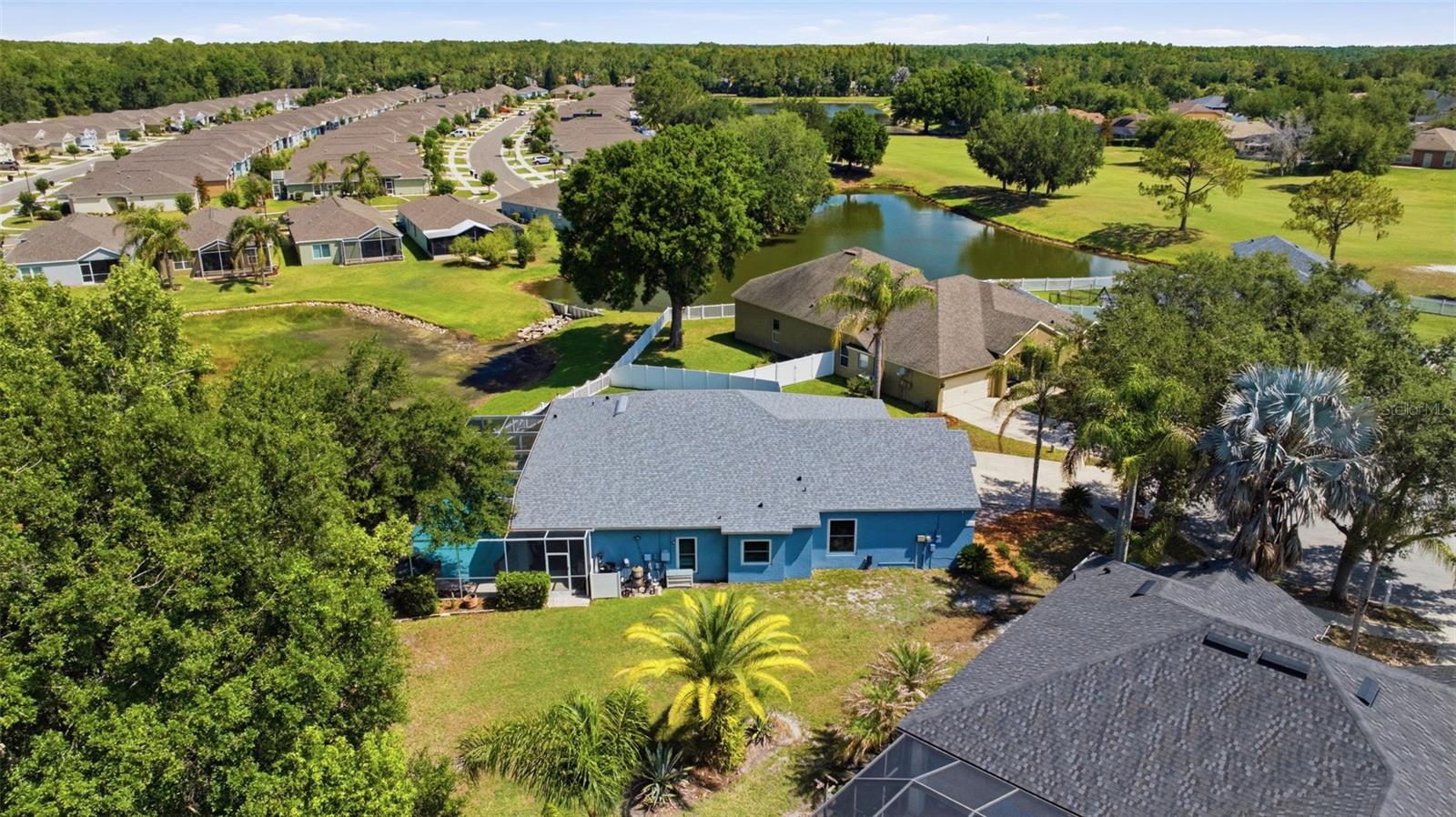 LEXINGTON OAKS VILLAGE 27 - Residential