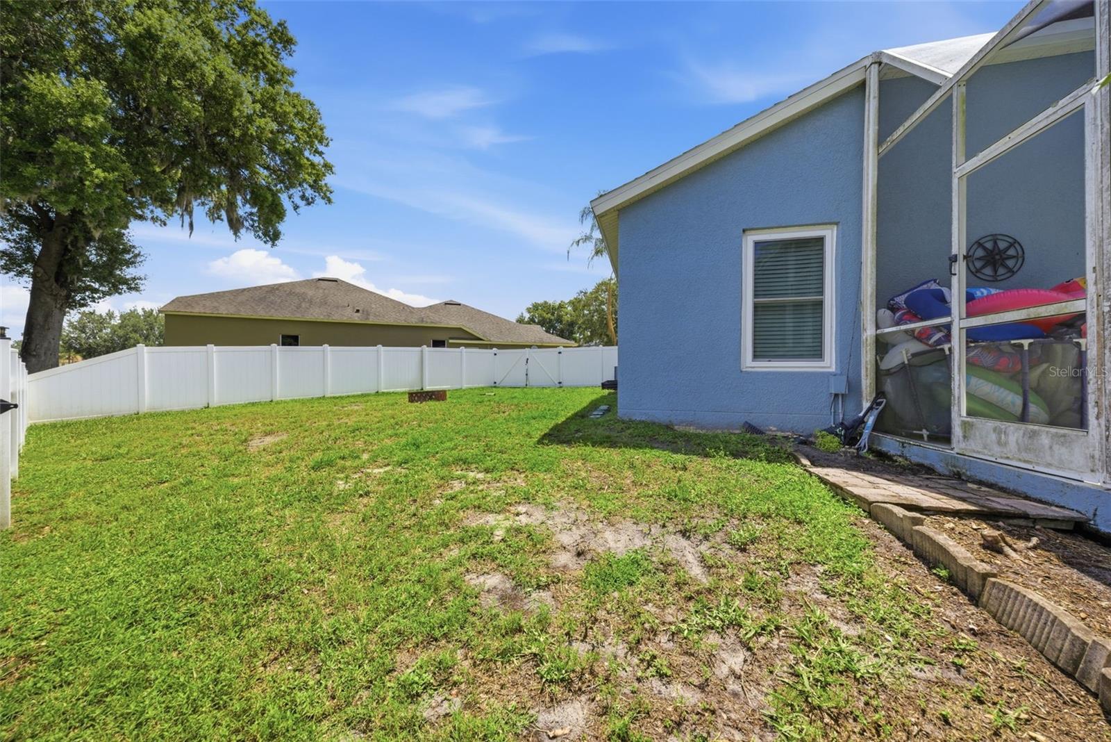 LEXINGTON OAKS VILLAGE 27 - Residential