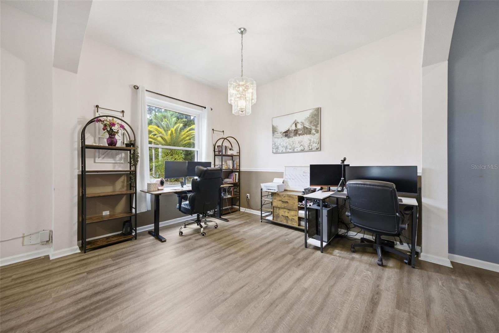 LEXINGTON OAKS VILLAGE 27 - Residential