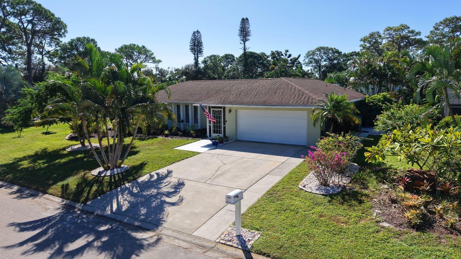 2295 PINE VIEW CIRCLE, SARASOTA, FL, 34231 2 2295 PINE VIEW CIRCLE