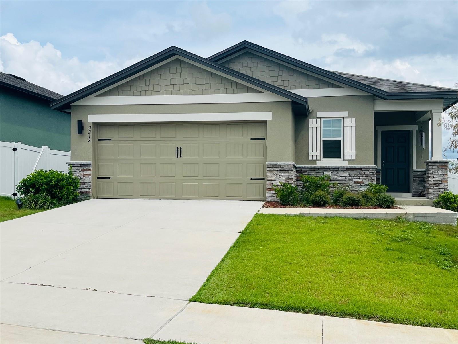 THIS IS AN ALMOST NEW HOME ON AN EXCELLENT LOCATION NEAR THE TURNPIKE, HANCOCK RD, OLD HIGHWAY 50, LOCATED AT THE BEAUTIFUL CLERMONT/MINNEOLA AREA!!!! SURROUNDED BY HILLS AND GREEN VIEWS OF MOUNTAINS AND BEAUTIFUL PLACES TO ENJOY NATURE AT IT'S BEST!!!! AT THE SAME TIME ENJOY THE BENEFITS TO BE CLOSER TO NEWER HOSPITALS, SCHOOLS, MEDICAL OFFICES, RESTAURANTS, STORES, YOU NAME IT!!!! THIS 2023 HOME OFFERS A THREE BEDROOMS AND A TWO BATHROOMS WITH A SO ATTRACTIVE AND FUNCTIONAL LAYOUT THAT YOU WILL LOVE IT AS SOON AS YOU ENTER!!!! JUST MAKE YOUR APPOINTMENT WITH YOUR REALTOR BEFORE IT'S TOO LATE!!!