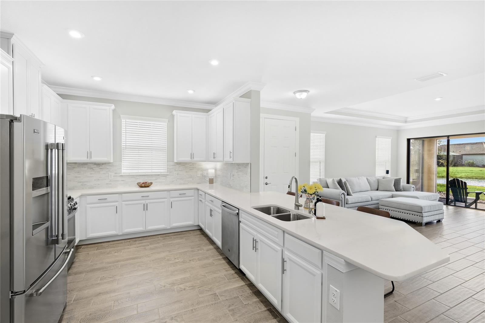 ESPLANADE AT ARTISAN LAKES - Residential